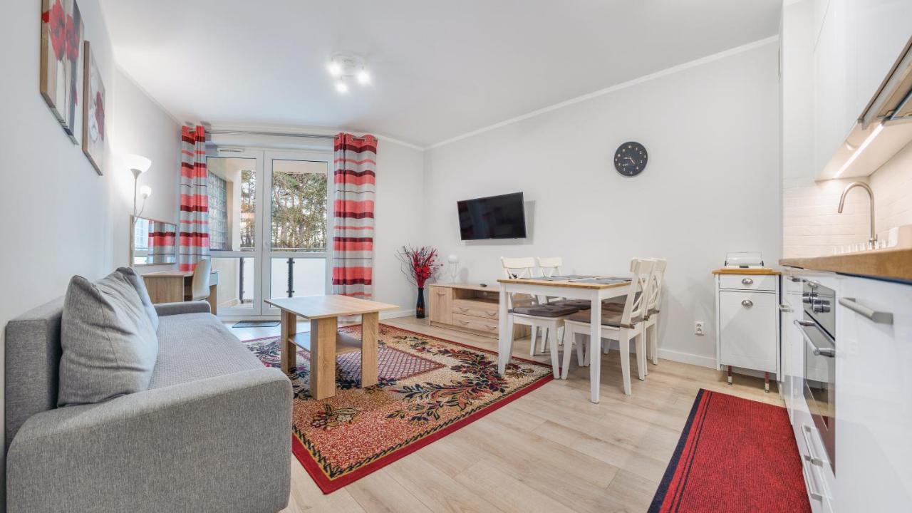 Apartamenty Sun & Snow Bursztynowe Osiedle Jantar - Otoczone Lasem, Plac Zabaw Exteriör bild